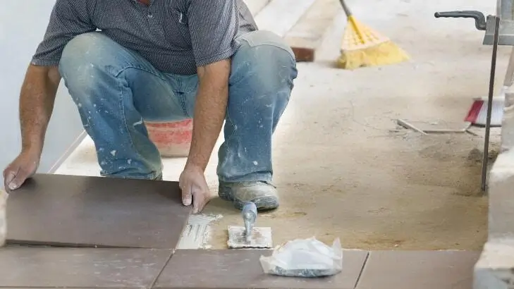 Natural stone tile adhesive